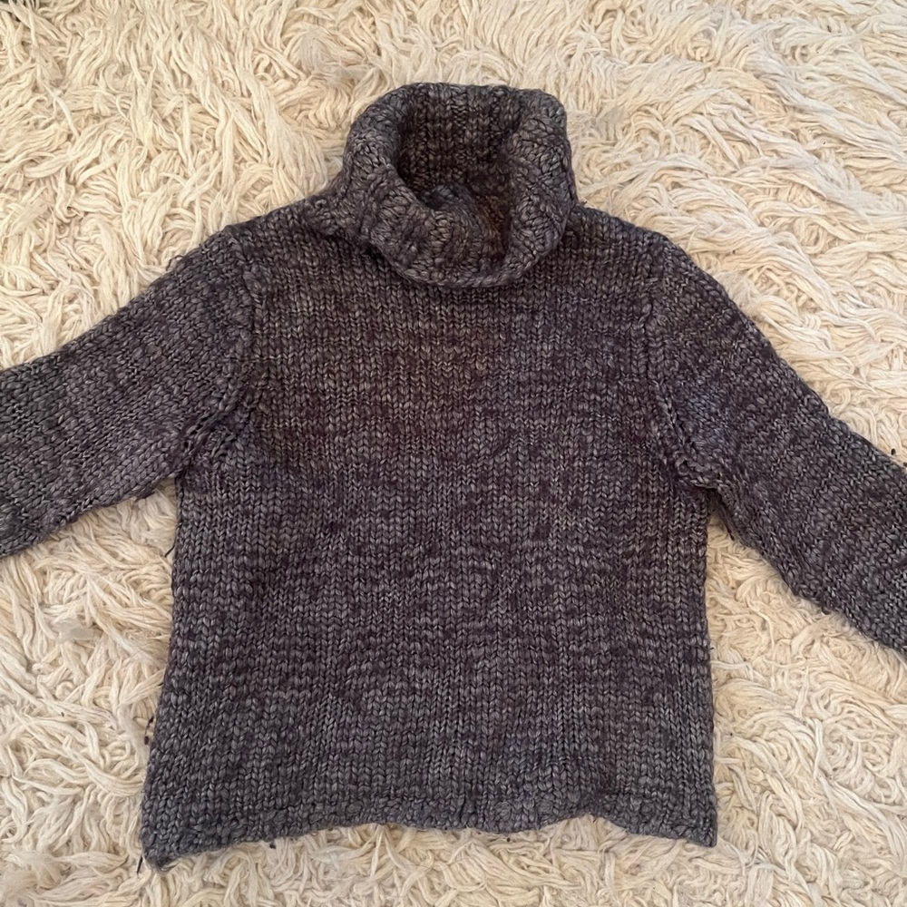 GAP Charcoal Gray Wool Turtleneck Sweater